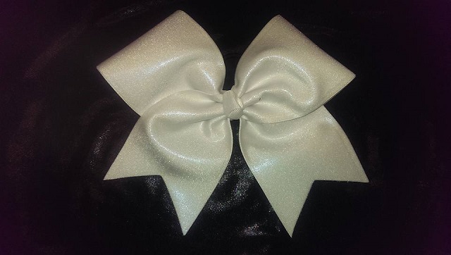 Pearl White Mystique Bow